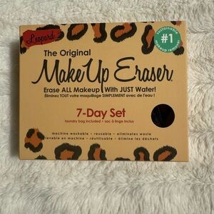 Makeup eraser leopard 7 day set